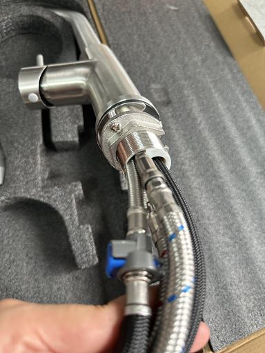 Vòi nước dây rút cao cấp SUS304 xước mờ 2 đường nóng lạnh, vòi xoay 360 độ, khóa chếch: MS-R4230